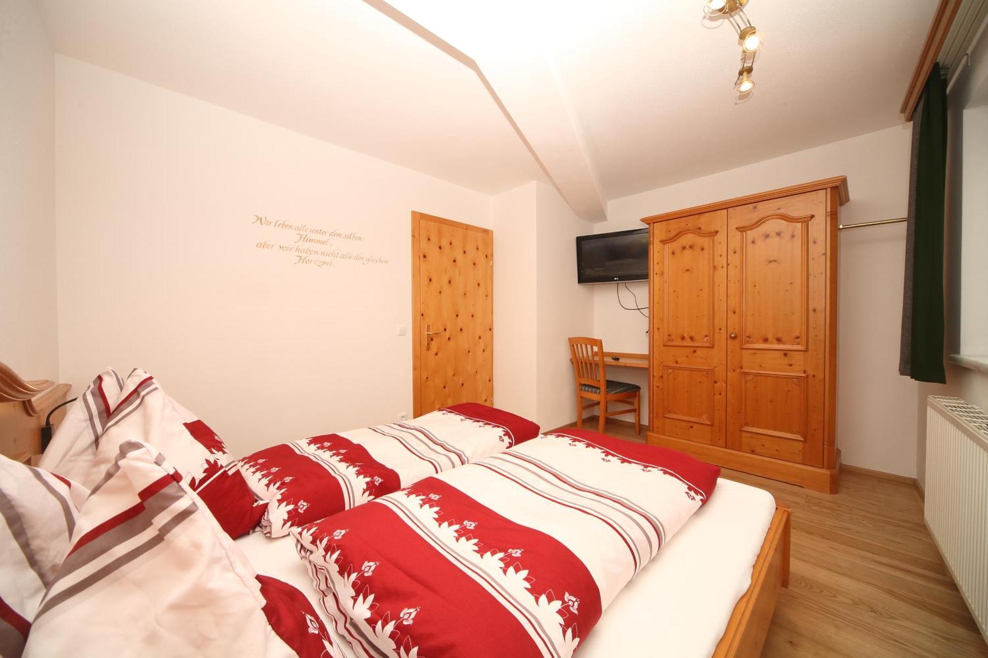 Apartment Ferienappartement Royer *